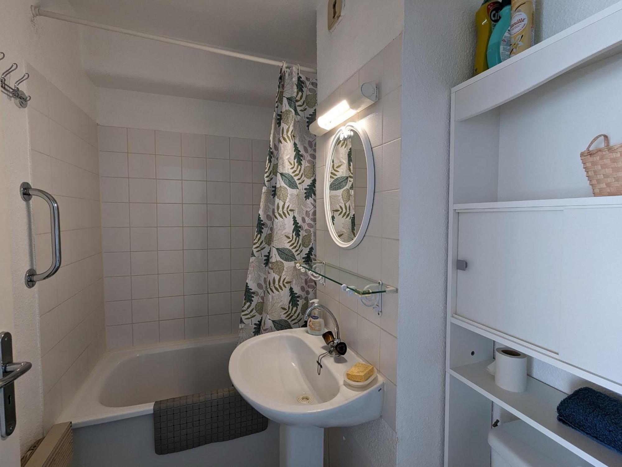 Arcachon Centre : Charmant T2 Avec Loggia, Parking Securise Et Proche Plage - Fr-1-420-61 Екстериор снимка